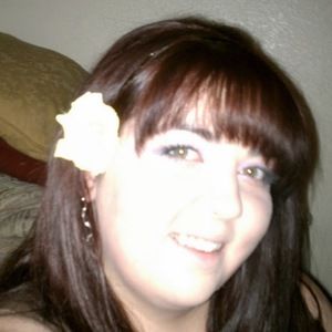 Meet your Posher, Alicia